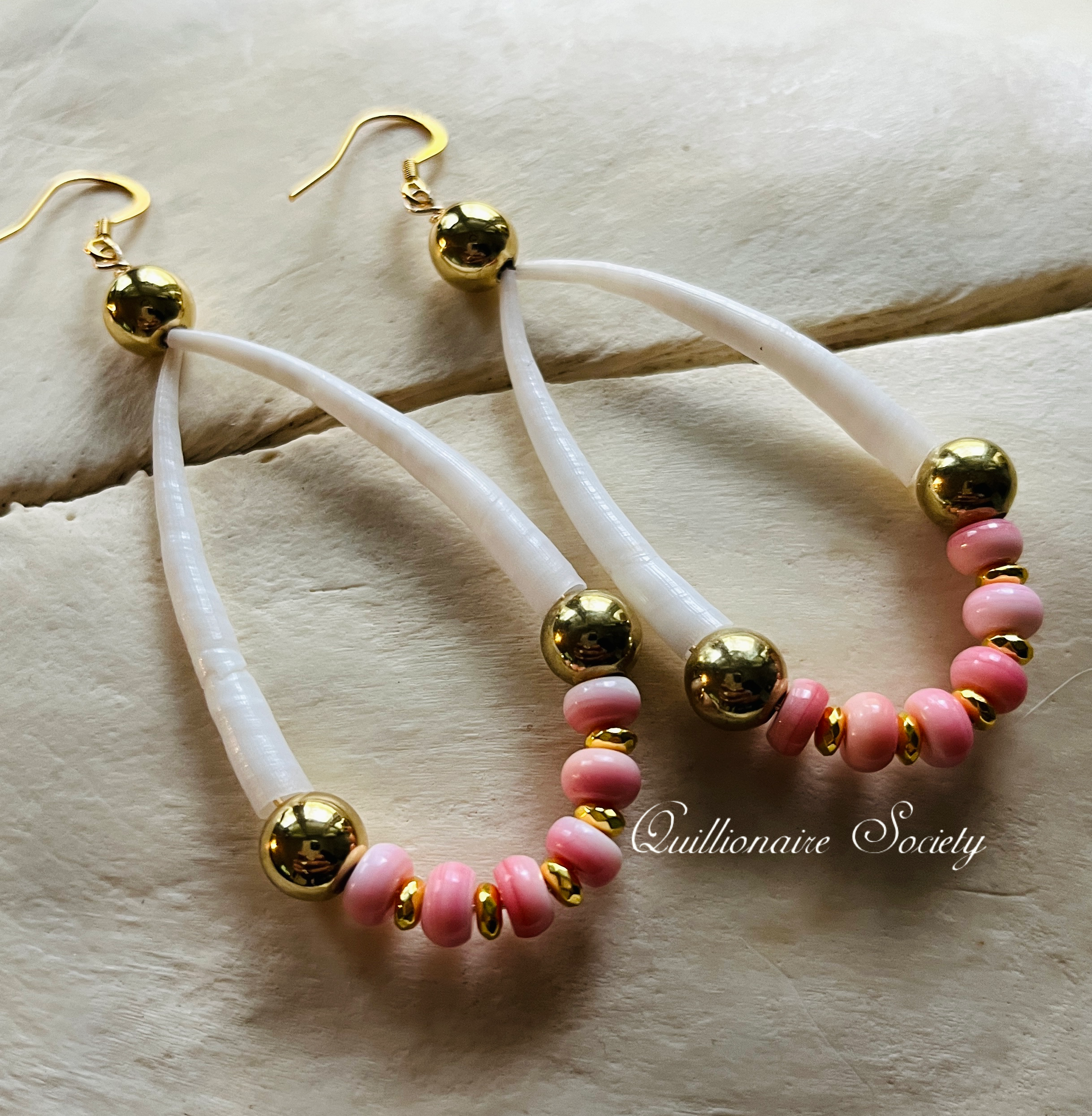 Dentailium & pink conch