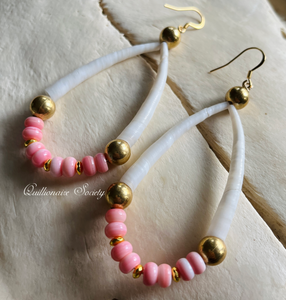 šakówiŋ (pink conch)
